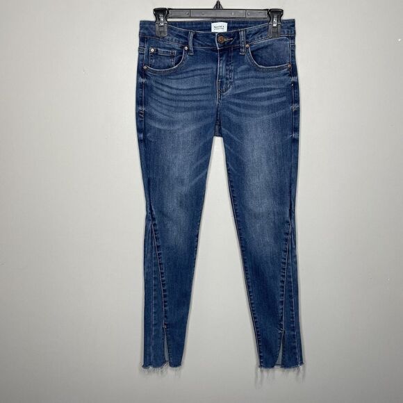 SPECIAL A Womens Distressed Denim Jeans EUC Raw Frayed Hem Front Slit Sz 3 27 - Picture 1 of 8